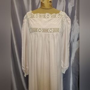 Vintage Christian Dior long cotton flannel nightgown